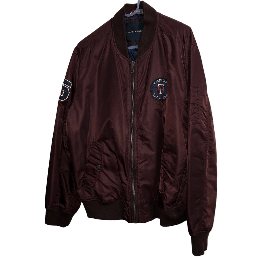 Brand: Tommy Hilfiger, Size: XL, Color: Burgundy